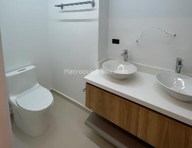 Apartamento de 3 alcobas en venta en Laureles, Medellín, 115 m² · foto 6 de 9