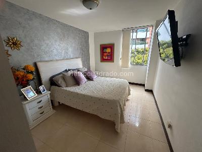 Apartamento de 4 alcobas en venta en Laureles, Medellín, 165 m² · foto 6 de 8