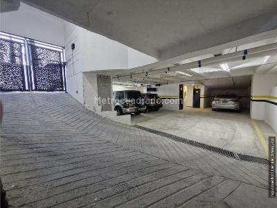 Apartamento de 3 alcobas en venta en Laureles, Medellín, 110 m² · foto 8 de 20