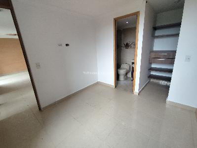 Apartamento de 3 alcobas en venta en Madera, Bello, 57 m² · foto 12 de 18