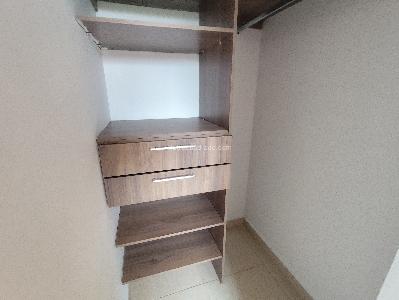 Apartamento de 3 alcobas en venta en Madera, Bello, 57 m² · foto 14 de 18
