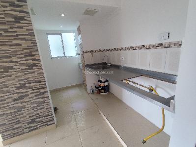 Apartamento de 3 alcobas en venta en Madera, Bello, 57 m² · foto 2 de 18
