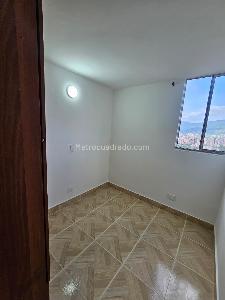 Apartamento de 3 alcobas en venta en Barichara, Medellín, 42 m² · foto 6 de 20