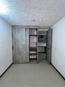 Apartamento de 3 alcobas en venta en Puerto Nuevo, Bello, 62 m² · foto 3 de 8