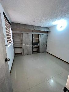 Apartamento de 3 alcobas en venta en Puerto Nuevo, Bello, 62 m² · foto 4 de 8