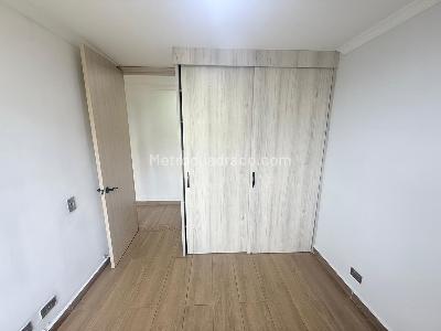 Apartamento en venta en Loma Del Indio, Medellín · foto 7 de 11