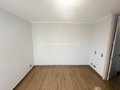 Apartamento en venta en Loma Del Indio, Medellín · foto 10 de 11