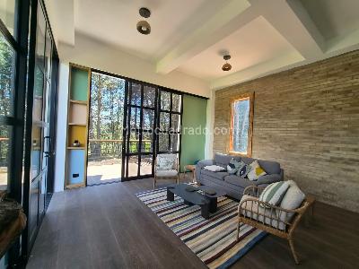 Casa de 3 alcobas en venta en Via Rionegro La Ceja, Rionegro, 300 m² · foto 7 de 20