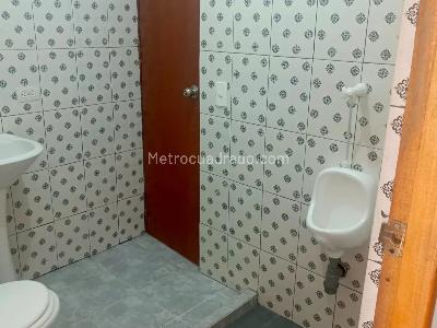 Casa de 5 alcobas en venta en La Floresta, Medellín, 427 m² · foto 18 de 20
