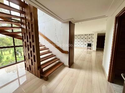 Apartamento de 5 alcobas en venta en El Poblado, Medellín, 270 m² · foto 2 de 12