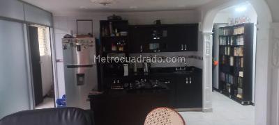 Apartamento de 4 alcobas en venta en Florida Niueva, Medellín, 107 m² · foto 2 de 20