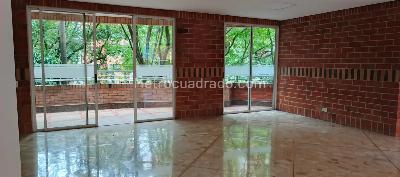 Apartamento de 4 alcobas en venta en Laureles, Medellín, 160 m² · foto 11 de 15