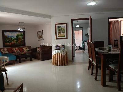 Apartamento en venta en Laureles, Medellín · foto 2 de 20