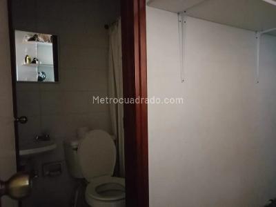 Apartamento en venta en Laureles, Medellín · foto 19 de 20