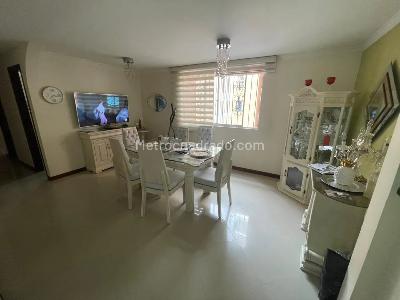 Apartamento de 3 alcobas en venta en Laureles, Medellín, 133 m² · foto 10 de 20