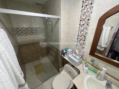 Apartamento de 3 alcobas en venta en Laureles, Medellín, 133 m² · foto 20 de 20