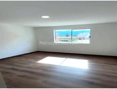 Apartamento de 3 alcobas en venta en Calasanz, Medellín, 102 m² · foto 4 de 9