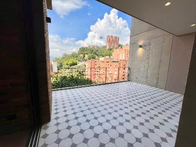 Apartamento en venta en El Poblado, Medellín · foto 6 de 15