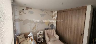 Apartamento de 2 alcobas en venta en El Tesoro, Medellín, 92 m² · foto 4 de 14