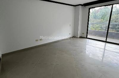 Apartamento de 4 alcobas en venta en Aves Marias, Sabaneta, 123 m² · foto 2 de 20
