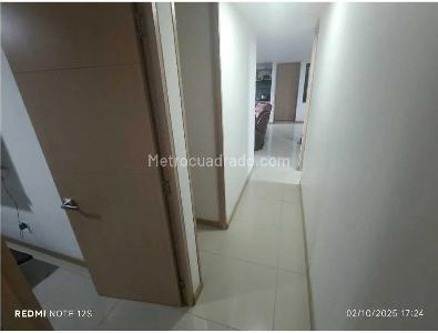 Apartamento en venta en Loma Del Indio, Medellín · foto 9 de 18