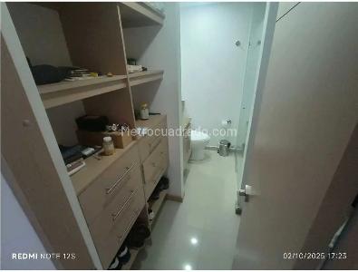Apartamento en venta en Loma Del Indio, Medellín · foto 13 de 18