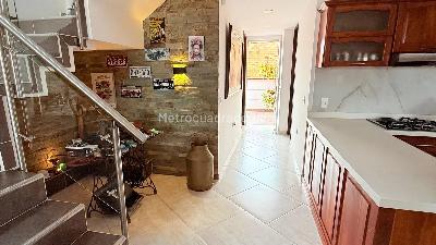 Apartamento de 4 alcobas en venta en Laureles, Medellín, 162 m² · foto 4 de 10