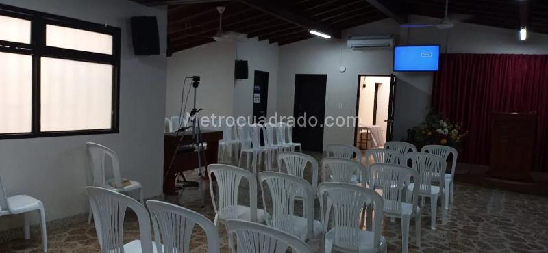 Local Comercial en Arriendo, Estadio, Medellín - Vista 2