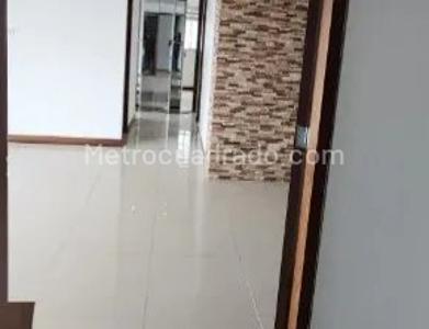 Apartamento en arriendo en Poblado, Medellín