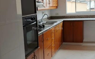 Apartamento en arriendo en Laureles, Medellín · foto 5 de 15