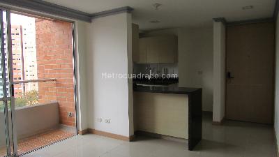 Apartamento de 3 alcobas en venta en Sabaneta, Sabaneta, 72 m² · foto 4 de 20