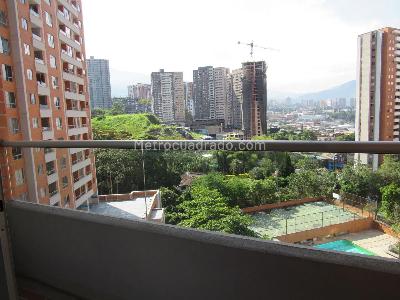 Apartamento de 3 alcobas en venta en Sabaneta, Sabaneta, 72 m² · foto 10 de 20