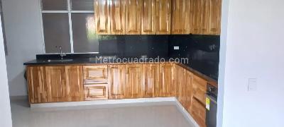 Apartamento en arriendo en Loma De Las Brujas, Envigado · foto 2 de 20