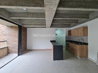 Apartaestudio en venta en Loma Del Indio, Medellín, 46 m² · foto 4 de 9