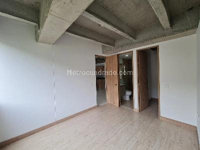 Apartaestudio en venta en Loma Del Indio, Medellín, 46 m² · foto 5 de 9