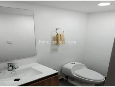 Casa de 3 alcobas en venta en Estadio, Medellín, 200 m² · foto 3 de 20