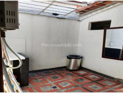Casa de 3 alcobas en venta en Estadio, Medellín, 200 m² · foto 11 de 20