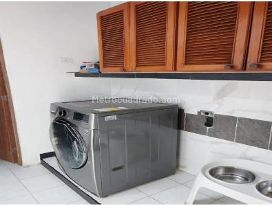 Casa de 3 alcobas en venta en Estadio, Medellín, 200 m² · foto 13 de 20