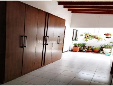 Casa de 3 alcobas en venta en Estadio, Medellín, 200 m² · foto 18 de 20