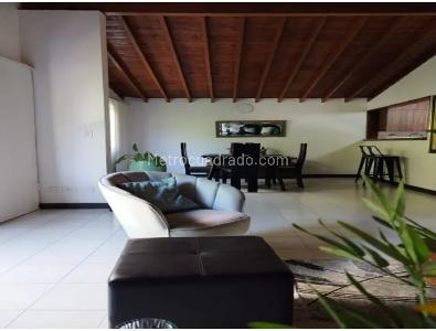 Casa de 3 alcobas en venta en Estadio, Medellín, 200 m² · foto 20 de 20