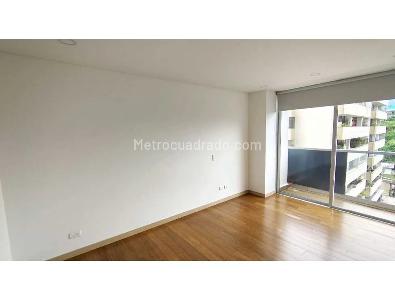 Apartamento de 2 alcobas en venta en El Poblado, Medellín, 70 m² · foto 6 de 20
