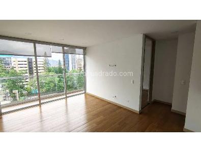 Apartamento de 2 alcobas en venta en El Poblado, Medellín, 70 m² · foto 9 de 20