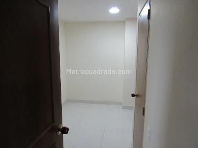 Apartamento de 4 alcobas en venta en Laureles, Medellín, 237 m² · foto 2 de 20