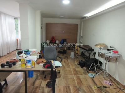 Apartamento de 4 alcobas en venta en Laureles, Medellín, 237 m² · foto 12 de 20