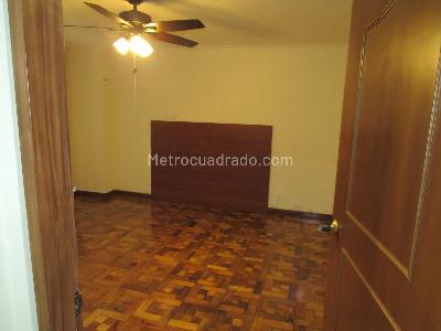 Apartamento de 4 alcobas en venta en Laureles, Medellín, 237 m² · foto 17 de 20