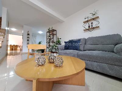 Casa en venta en Belen La Palma, Medellín, 99 m² · foto 4 de 20