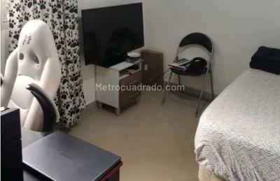 Casa de 5 alcobas en venta en Alameda, Medellín, 218 m² · foto 4 de 20