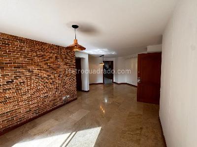 Apartamento de 4 alcobas en venta en Laureles, Medellín, 137 m² · foto 10 de 20