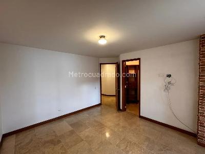 Apartamento de 4 alcobas en venta en Laureles, Medellín, 137 m² · foto 17 de 20
