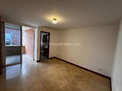 Apartamento de 4 alcobas en venta en Laureles, Medellín, 137 m² · foto 18 de 20